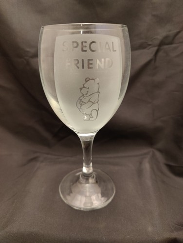 Winnie the pooh - winnie, friend