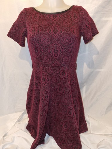 Gorgeous maroon black billie - gorgeous,
