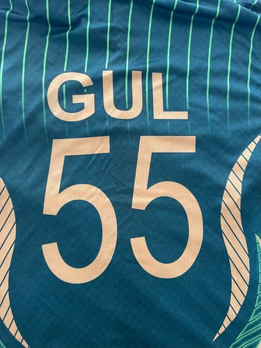 Great match worn and signed - great,