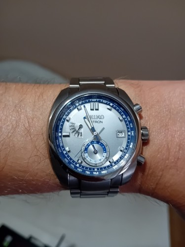 Seiko astron world time - seiko,
