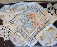 vintage lot of 10 doillies