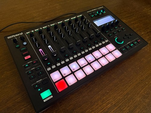 Roland 707 groovebox - mc-707,
