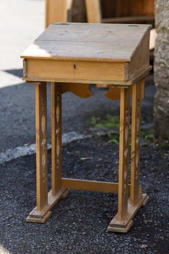 Antique pine narrow pretty - narrow,