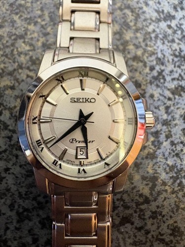 Seiko premier 7n82 0hz0 - seiko,