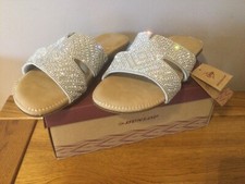 Dunlop Ladies "Sinead”