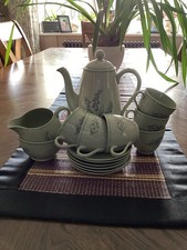 Spode Flemish Green Jacinth Coffee Set. 6 x Cups and Saucers