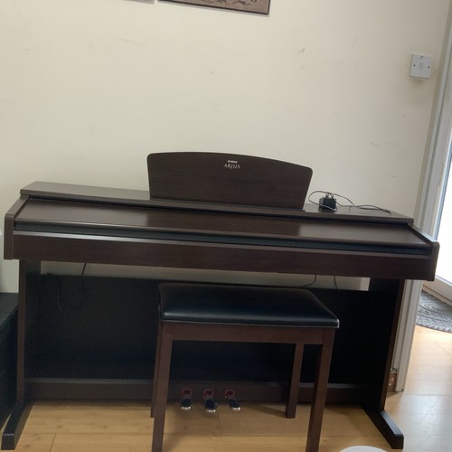 Yahama arius digital piano - digital,
