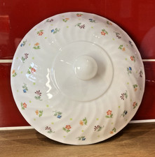 Wedgwood - Bone China -