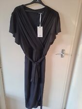 Black v neck dress Grace Karin