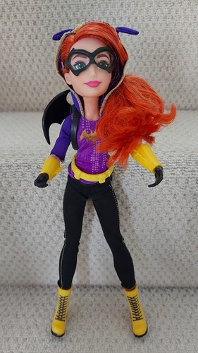 Comics super hero batgirl - dc,