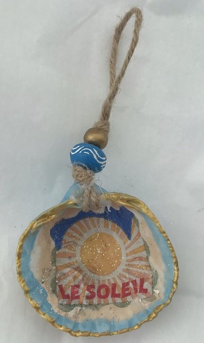 Hanging shell hand decorated - hanging,