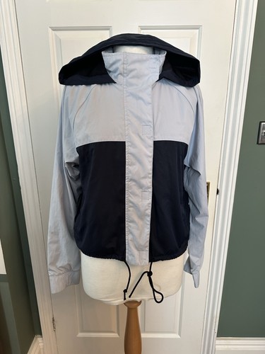 Hollister lightweight