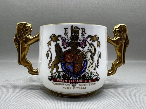 Paragon china lion - lion, loving