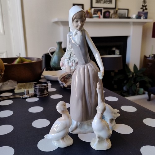 Vintage nao lladro girl - vintage,