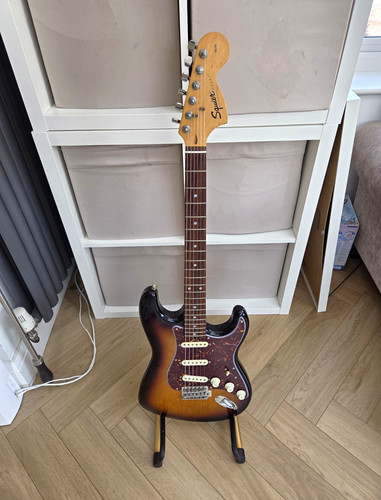Squier strat electric guitar - squier,