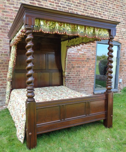 Oak four poster - four, king