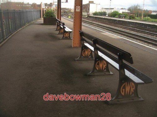 Photo gwr bench leamington - gwr,