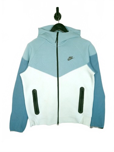 Nike tech fleece hoodie size - tech,