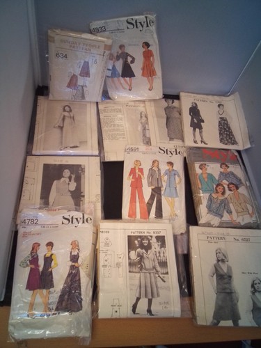 Vintage sewing patterns bundle - vintage,