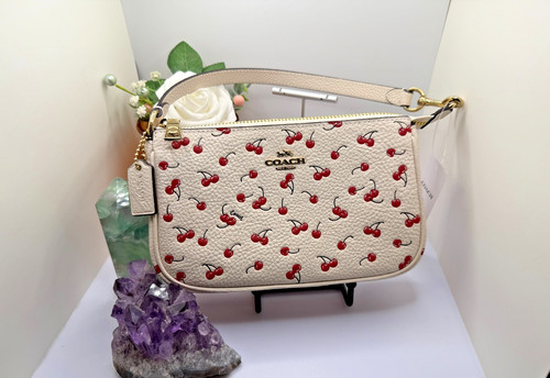 Nwt coach nolita - nwt, white