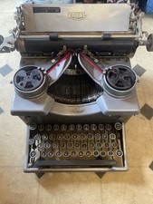 Rare Vintage 30/40s Royal