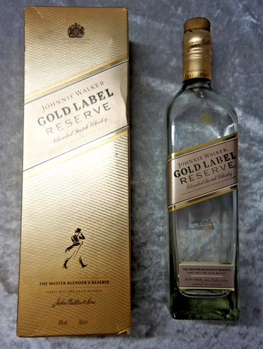Johnnie walker gold label - johnnie,