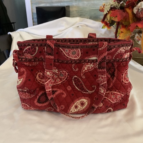 Vera bradley mesa red paisley - bradley,