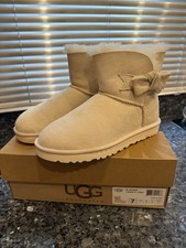 Uggs Brand New In Box Size 5.5
