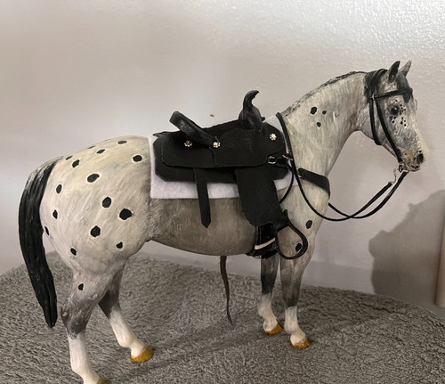 Traditional breyer size - traditional,