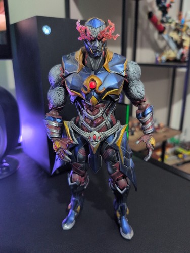 Square enix play arts kai - enix,