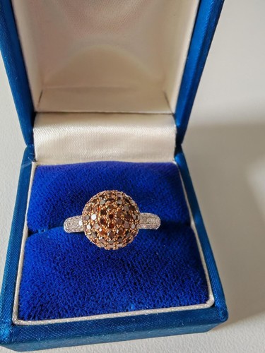 9ct cinnamon and white diamond - cinnamon,