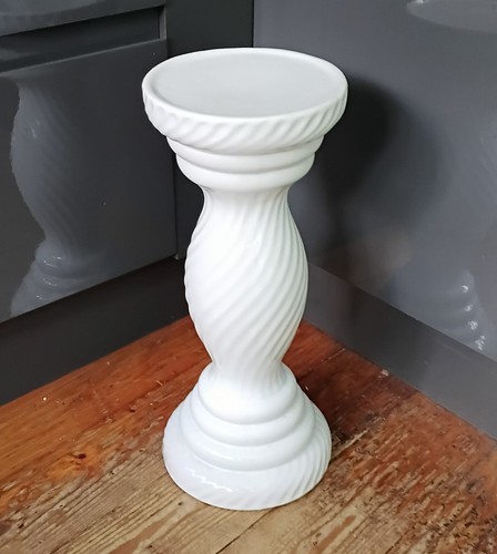Vintage 1980s white ceramic