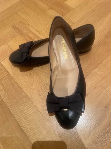 Russell bromley size - bromley,