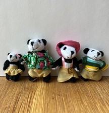 Mattel Furryville 2005 - The Pandafords on Vacation - Panda Family