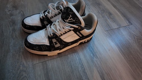 Louis vuitton trainers - lv,