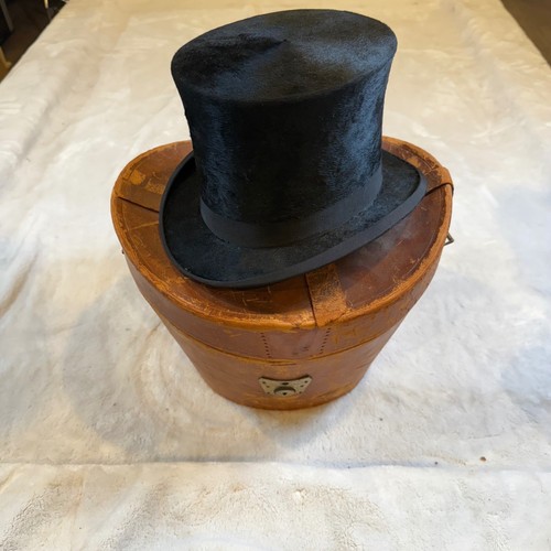 Antique lyford woodward - &,