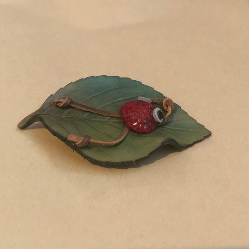 Retro leaf brooch - retro, green
