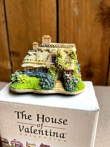 Chapel hill cottages - hill,