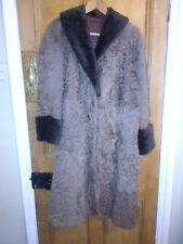 Stunning Vintage 1950s Lamb's