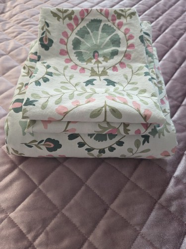 Dunelm white floral 100 - dunelm,