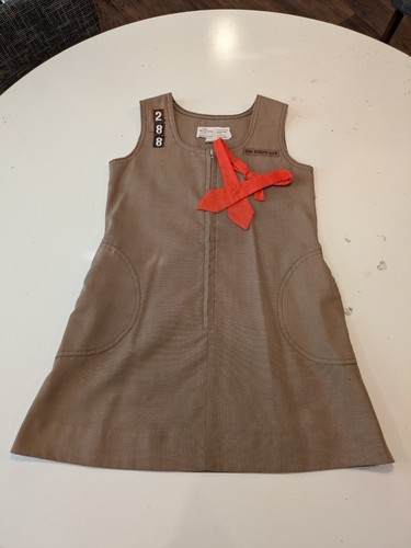 1980s girl scout brownie - girl,