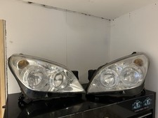 VAUXHALL ASTRA HEADLIGHT