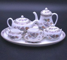 Wedgwood Miniature Kutani