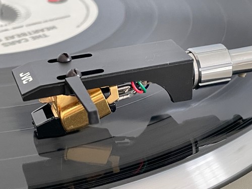 Pioneer 300 turntable - pioneer,