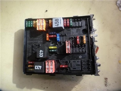 1k0937124k fuse box - 1k0937124k, box/relay