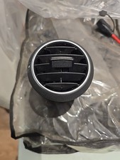 Audi A3 8p Black Dashboard Air Vent | Good Condition
