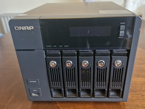 Qnap 569 pro bay nas - qnap,