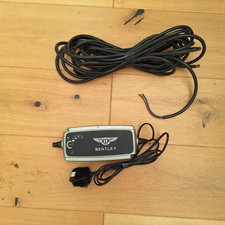 GENUINE "BENTLEY XS 7000" TRICKLE CHARGER - FOR SPARES OR REPAIR.