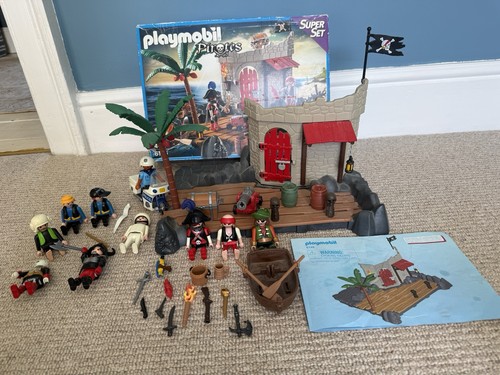 Playmobil pirate island fort - island,
