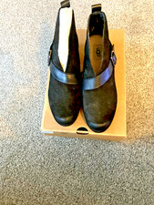 Ugg wright belted ladies ankle - wright,